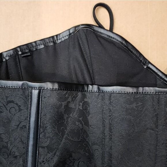 Corset Story Steampunk Corset With Chains Renaissance Gothic Cosplay Victorian - Picture 15 of 16